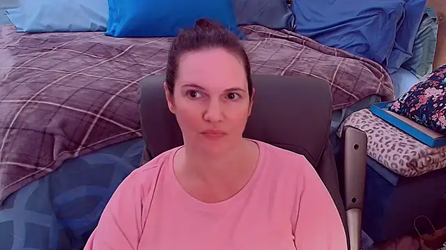 Snapshot of ninajaymes chatting on November 5, 1:49 am ninajaymes online show from November 5, 1:49 am