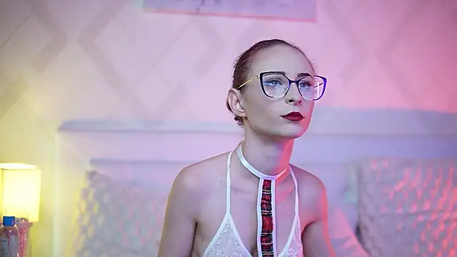 SaraiAngel online show from September 20, 8:54 pm