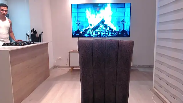 Auron Demon01 online show from September 26, 1:31 am