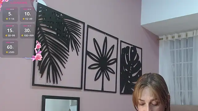Snapshot of amara_rousse1 chatting on March 9, 12:53 pm amara rousse1 online show from March 9, 12:53 pm