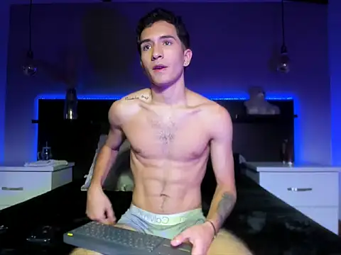 eriikjoness online show from September 26, 6:12 pm