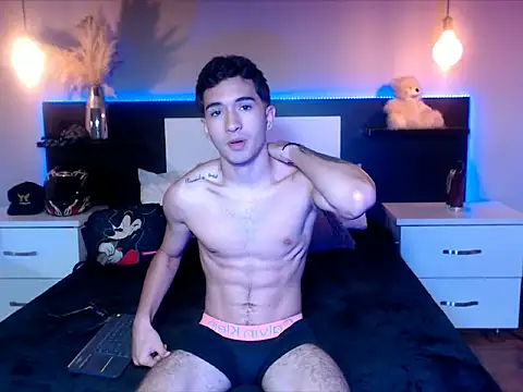 eriikjoness online show from October 3, 2:25 pm