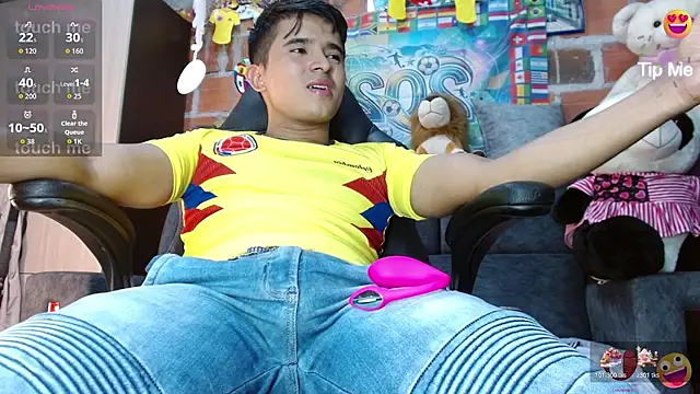 DayroDuran online show from June 23, 8:07 pm