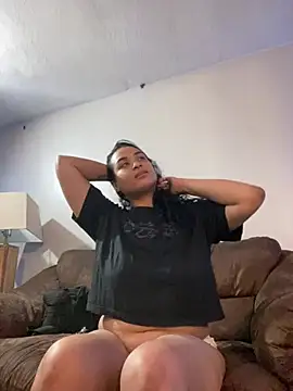 SoakedUpKitty- online show from July 25, 1:36 am