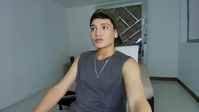 KendallRose  online show from September 12, 8:31 pm