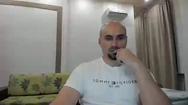 Gri SH online show from October 20, 4:51 pm