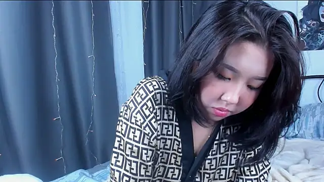 Snapshot of cutieskygirl_ chatting on September 13, 5:57 pm cutieskygirl online show from September 13, 5:57 pm