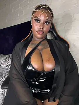 QUEEN NOBUHLE 777 online show from March 27, 10:53 pm