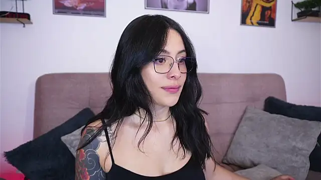 Snapshot of SophiieCumsx chatting on July 17, 4:19 am SophiieCumsx online show from July 17, 4:19 am