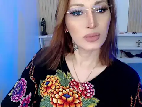 Snapshot of toni_0601 chatting on January 2, 2:33 am toni 0601 online show from January 2, 2:33 am