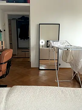 Snapshot of SophiiaStarr chatting on September 12, 2:28 pm SophiiaStarr online show from September 12, 2:28 pm