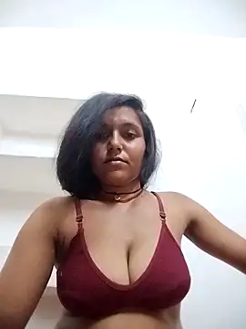 Snapshot of Sonam_shinde chatting on April 2, 6:49 pm Sonam shinde online show from April 2, 6:49 pm