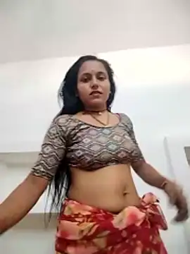 Snapshot of Sonam_shinde chatting on April 18, 7:12 am Sonam shinde online show from April 18, 7:12 am