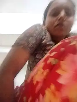 Snapshot of Sonam_shinde chatting on April 18, 7:40 pm Sonam shinde online show from April 18, 7:40 pm