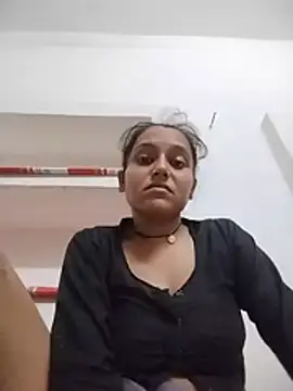 Snapshot of Sonam_shinde chatting on July 16, 5:52 pm Sonam shinde online show from July 16, 5:52 pm