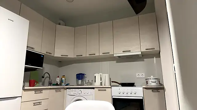 Snapshot of Denni_Spilber chatting on October 14, 3:24 pm Denni Spilber online show from October 14, 3:24 pm