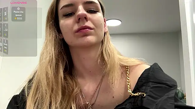 Denni Spilber online show from February 7, 4:33 pm