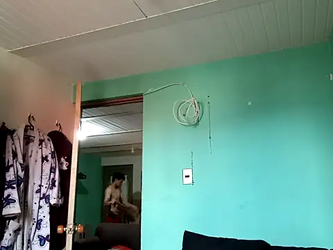 True Di online show from September 26, 6:45 pm