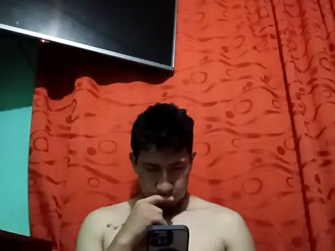 True Di online show from September 30, 12:59 am