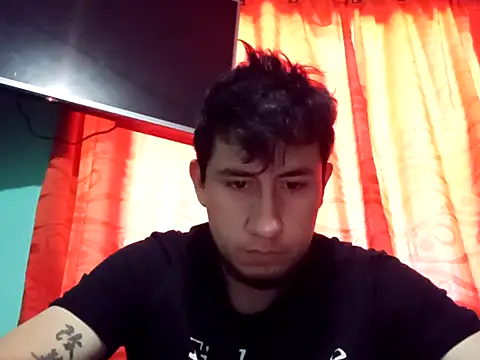 True Di online show from October 14, 9:48 pm