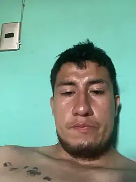 True Di online show from April 1, 9:56 pm