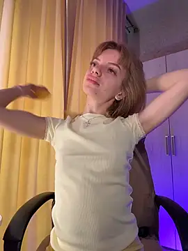 Snapshot of mari__papi chatting on March 26, 1:49 pm mari papi online show from March 26, 1:49 pm