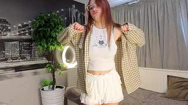  lollymolly  online show from September 14, 8:35 am