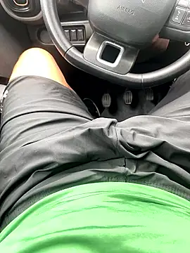 Snapshot of mtpgostoso chatting on December 18, 2:12 pm mtpgostoso online show from December 18, 2:12 pm