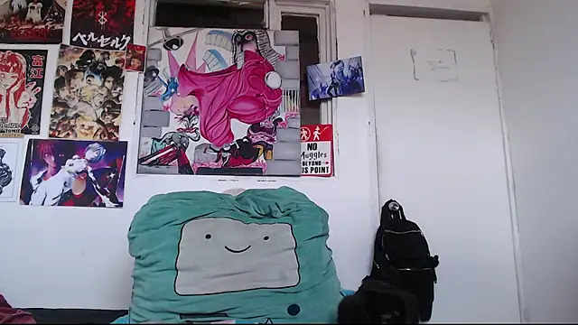 Snapshot of Cortana2_0 chatting on November 4, 4:28 pm Cortana2 0 online show from November 4, 4:28 pm