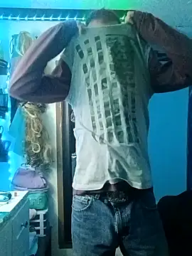 Snapshot of Mrluckstick chatting on November 28, 6:49 am Mrluckstick online show from November 28, 6:49 am