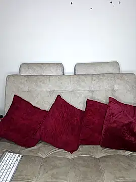 kitten25-hot online show from September 19, 2:35 am