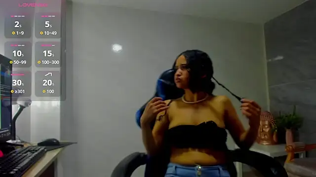 bella vibess s online show from November 7, 8:20 pm