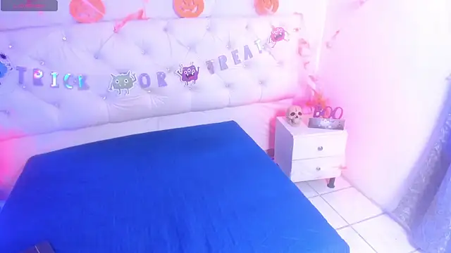 Ambeer fox  online show from October 30, 8:31 pm