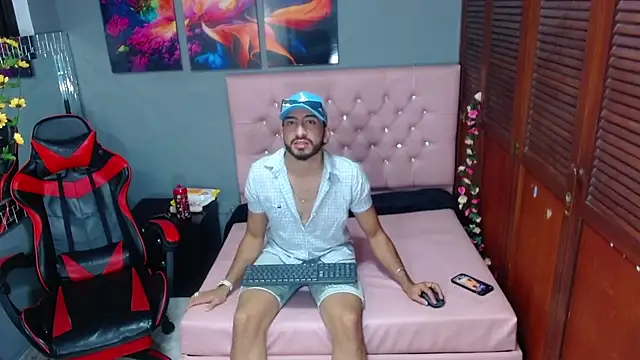EthanMontana online show from September 21, 8:43 pm