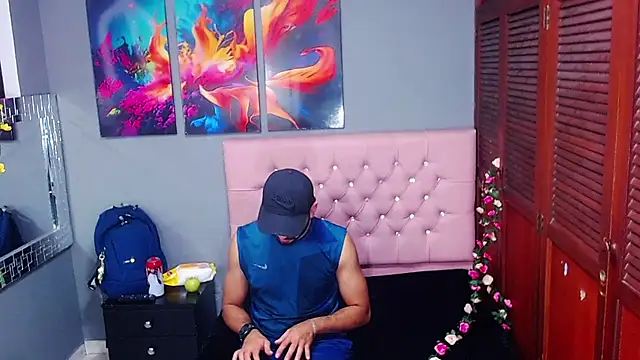EthanMontana online show from September 22, 7:49 pm