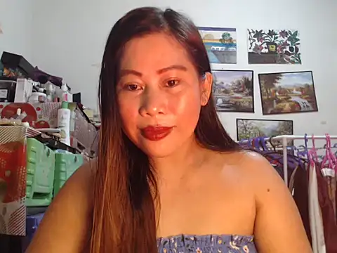filipina beauty online show from December 4, 5:54 pm