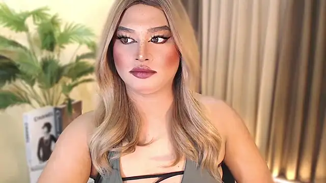 UrGoddess Kiera online show from October 17, 7:16 pm