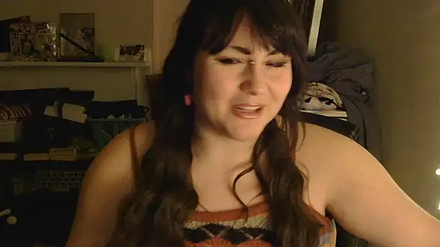 Snapshot of PeakoBunny chatting on December 4, 3:16 am PeakoBunny online show from December 4, 3:16 am