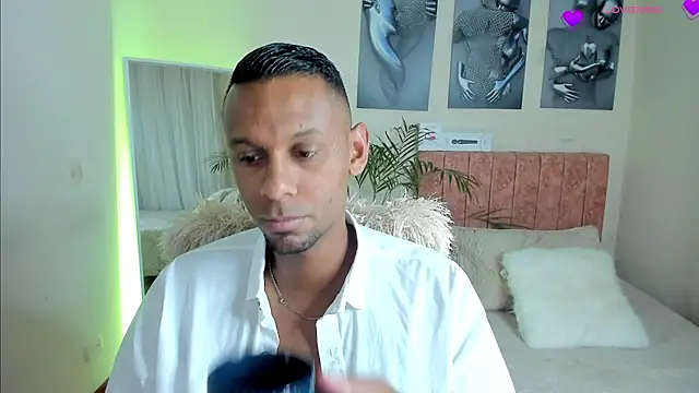 KingEdward  online show from October 13, 10:15 am