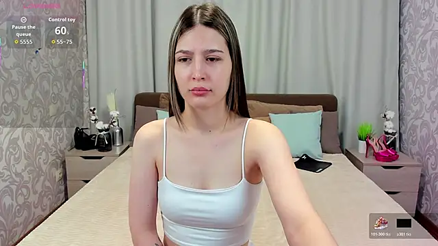 AmelliaClark online show from November 14, 2:10 am