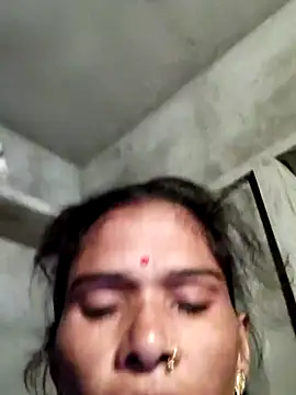 Snapshot of Love_bhabi chatting on December 2, 10:38 pm Love bhabi online show from December 2, 10:38 pm