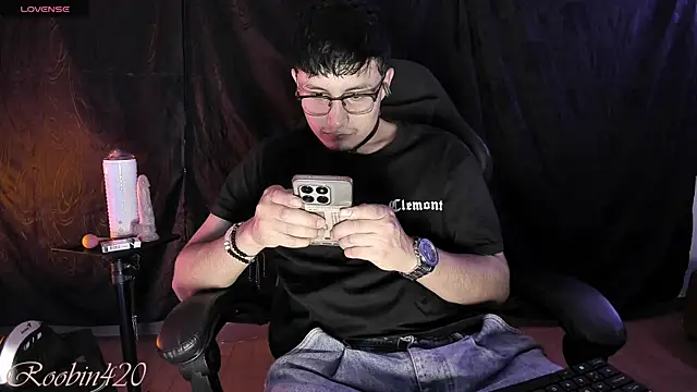 Roobin420 online show from July 8, 6:18 am