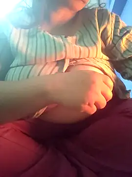 bitch-horny online show from January 18, 9:02 am