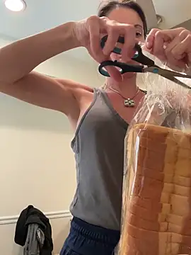 NurseStephania online show from September 24, 4:10 pm