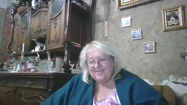 Lala-Love56 online show from September 10, 7:14 pm