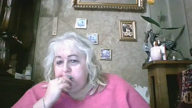 Lala-Love56 online show from April 3, 6:39 pm