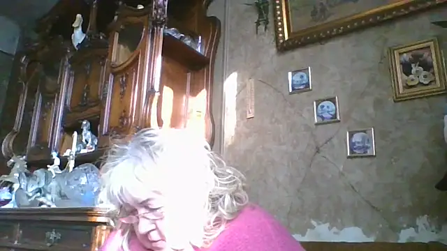 Lala-Love56 online show from April 28, 5:01 am