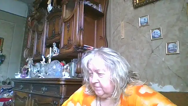 Lala-Love56 online show from June 27, 6:51 am
