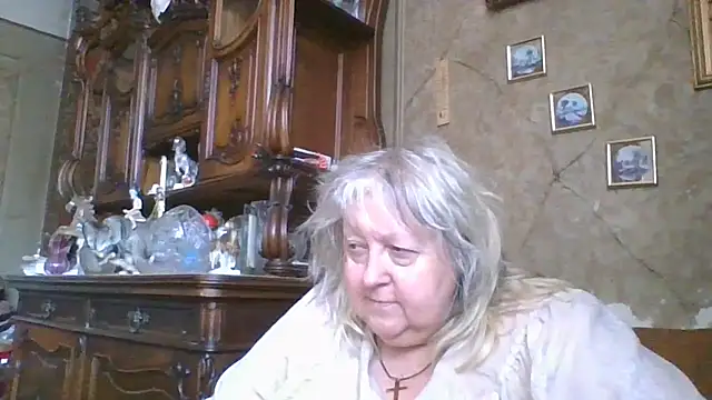 Lala-Love56 online show from July 4, 7:36 am