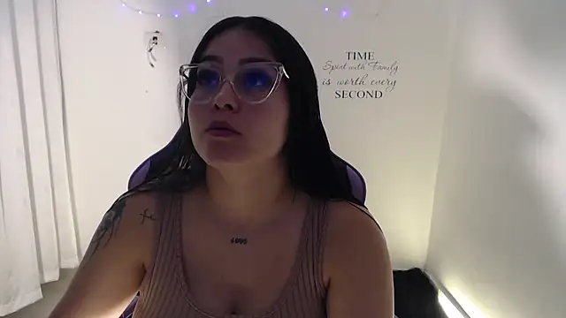amberbakee online show from June 2, 2:41 pm